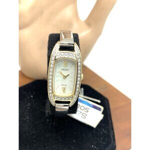 Seiko Women's Watch SUP388 Solar Mother of Pearl Dial Two Tone Stainless Steel